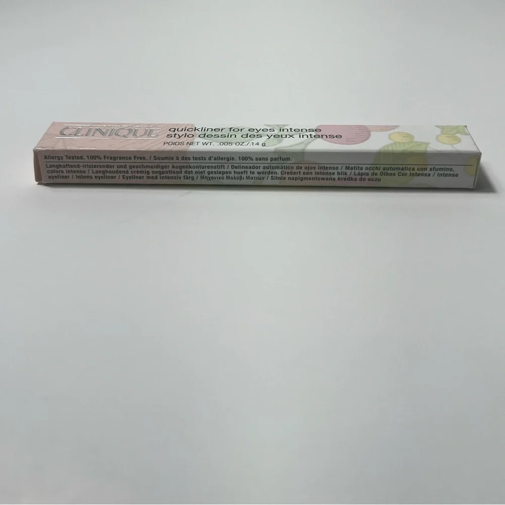 Clinique Quickliner for Eyes Intense Eyeliner in 01 Intense Black